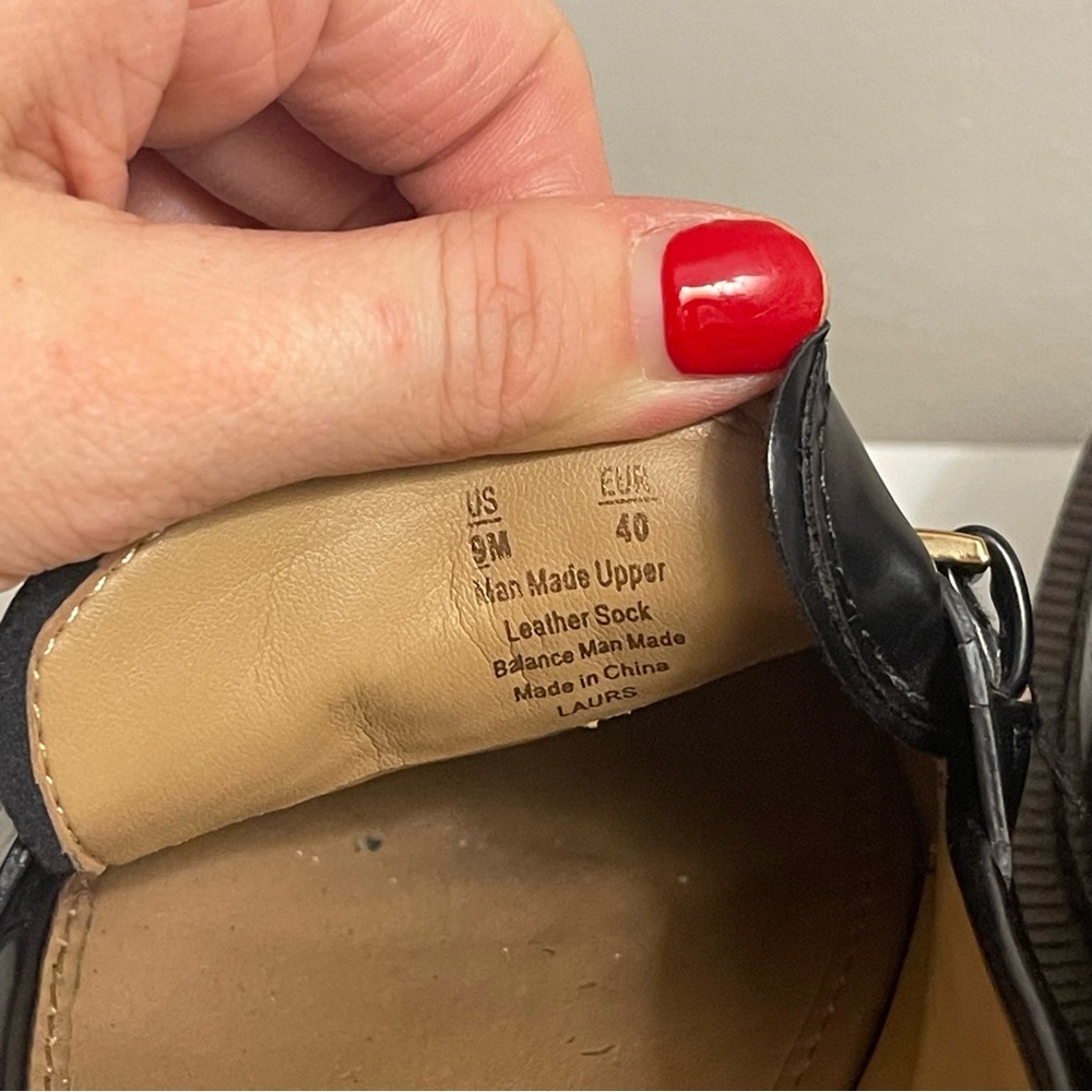 Sam Edelman Black Loafers with Gold Accent - Picture 6 of 6